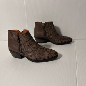 Kanna brown leather pointed toe ankle boots women size EU 36 made in Spain US 5